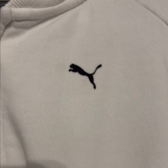 Puma Women's White zippered logo hoodie Jacket, size medium - Picture 6 of 8